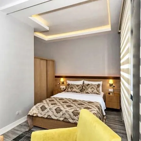 Hotel Cirrus Tomtom